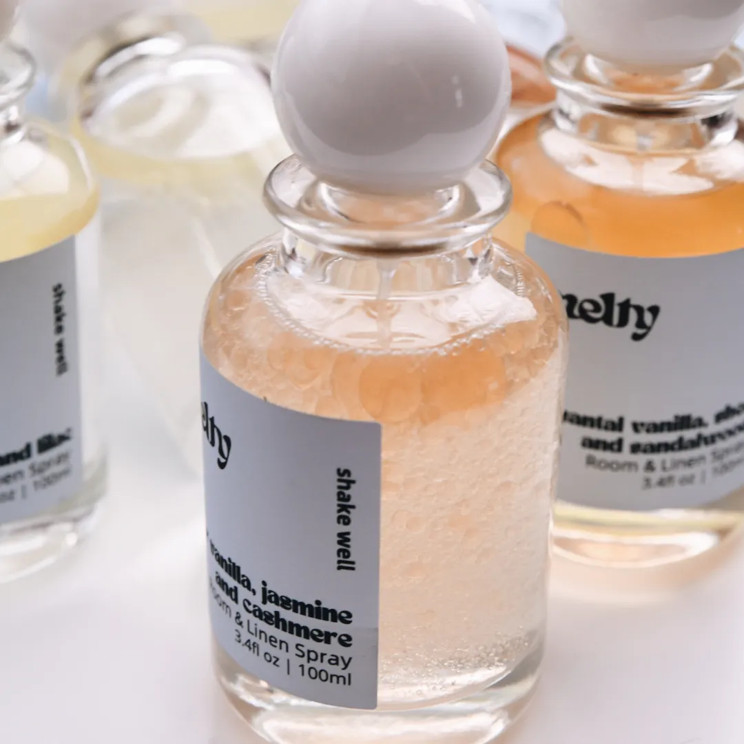 Grapefruit, Blood Orange & Oakmoss Scented Room & Linen Spray by themelty.co™