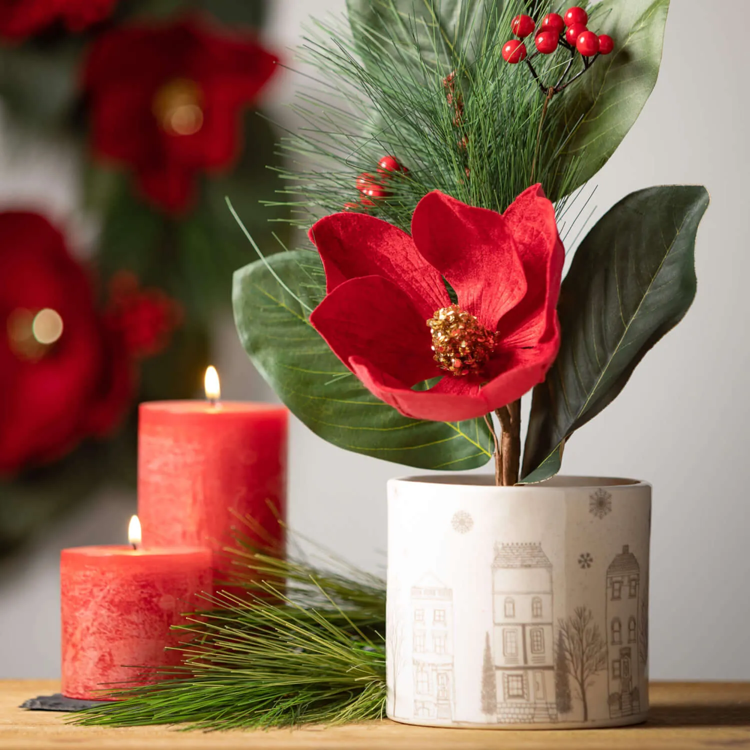 Magnolia Berry Pine Spray