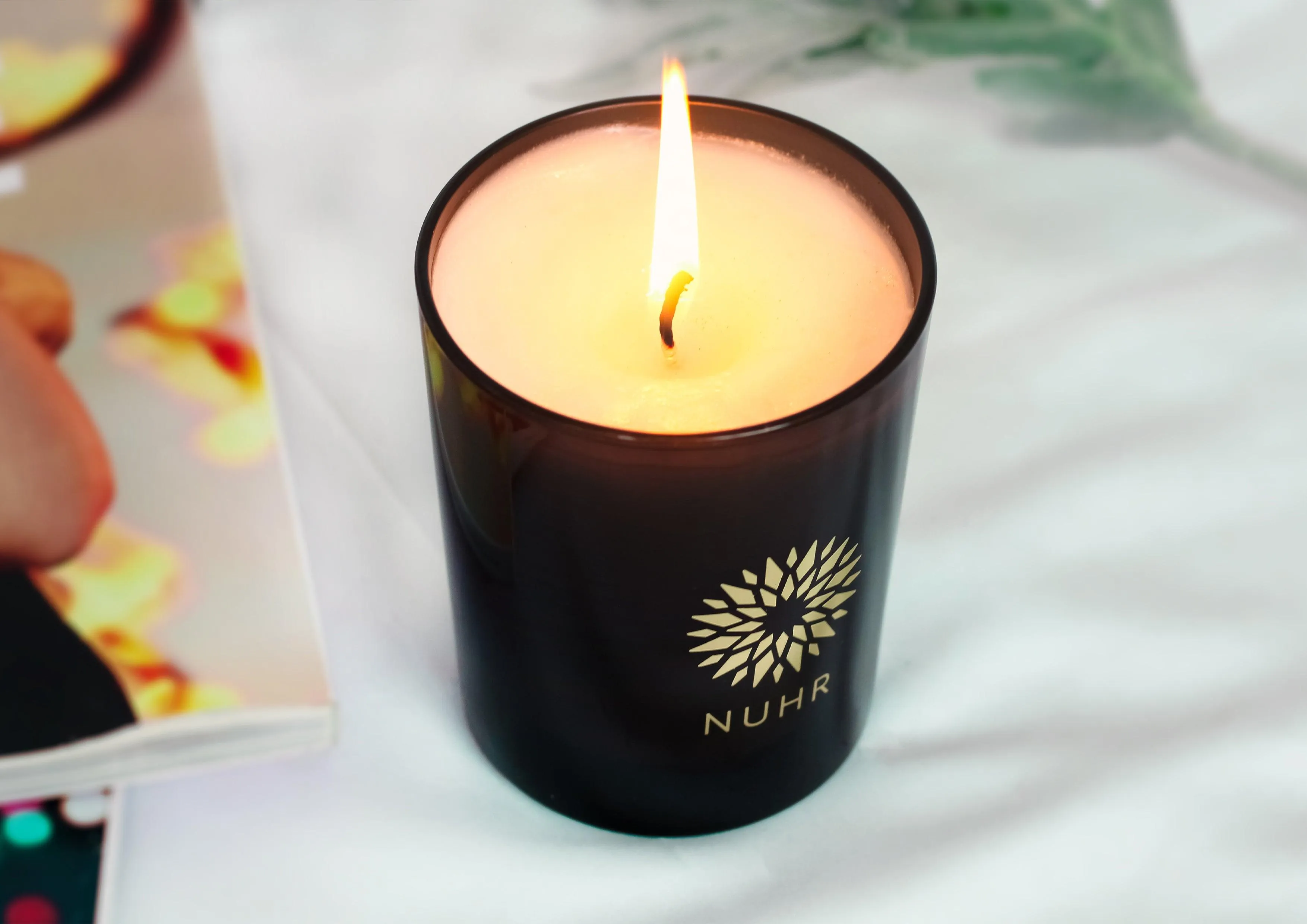 Oud & Amber Luxury Scented Candle by NUHR Home
